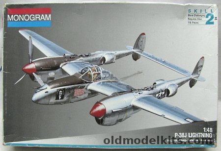 Monogram 1/48 P-38J Lightning Richard Bong - Day Fighter / Droop Snoot / Night Fighter, 5479 plastic model kit